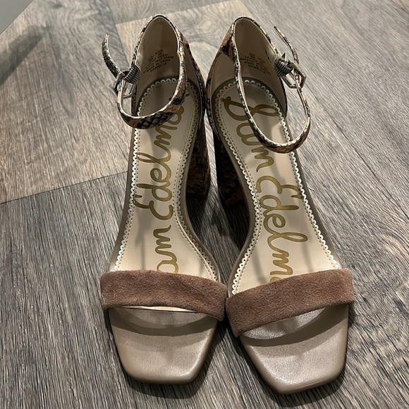 Sam Edelman snakeskin tan block heels - Picture 4 of 4